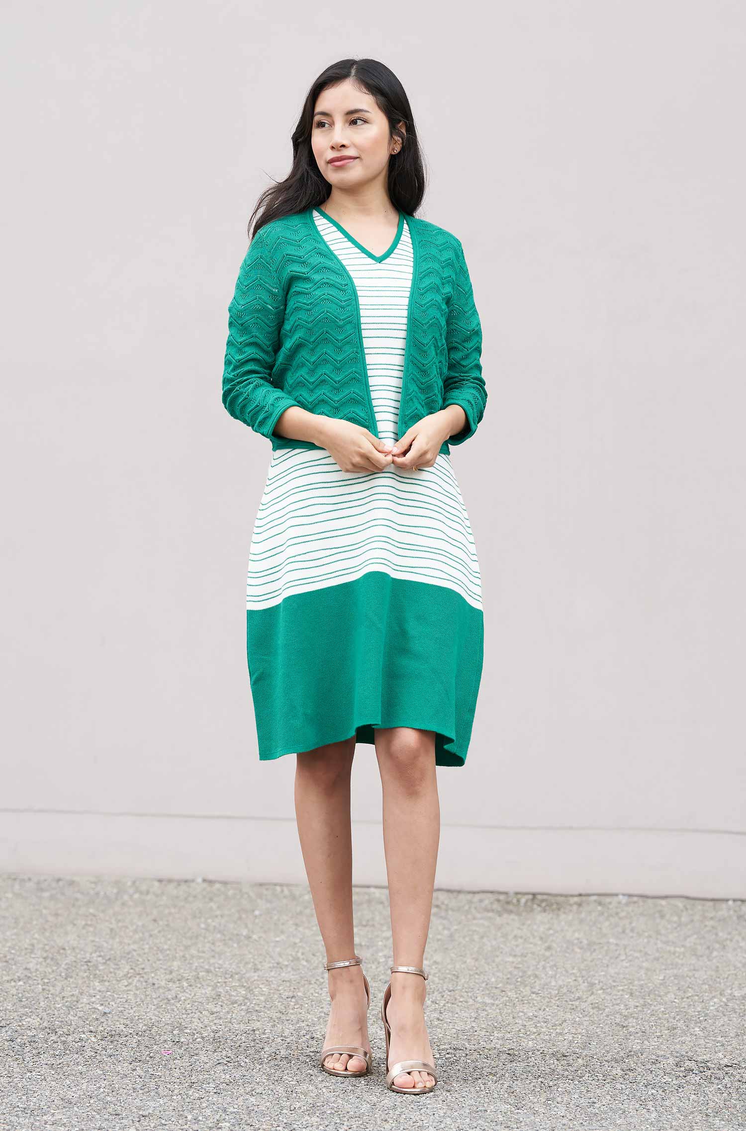 Strickkleid LINEAS aus Bio Pima Baumwolle-sommergrün