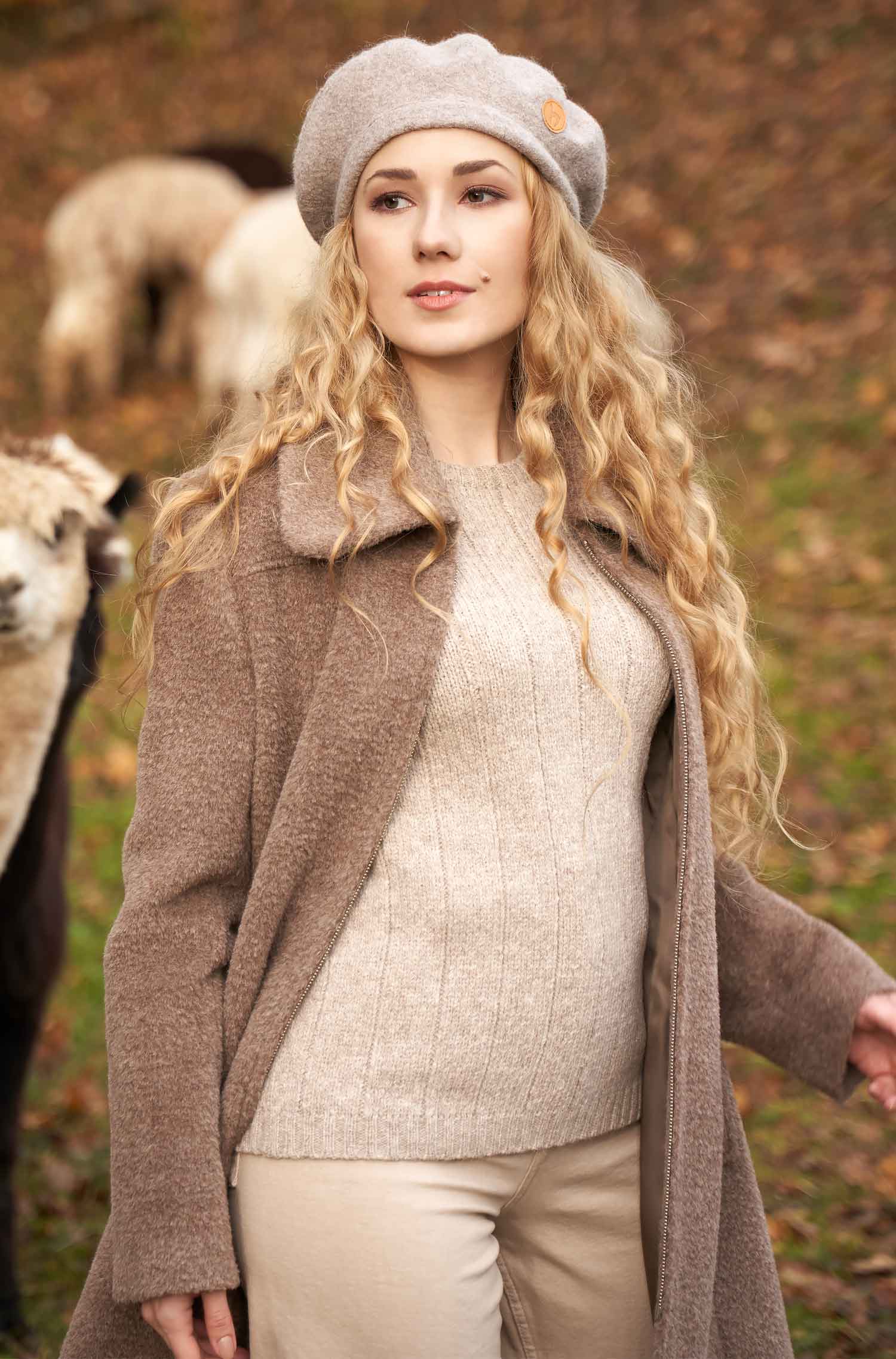 Alpaka Mantel FLURINA aus Alpaka und Wolle-graues taupe