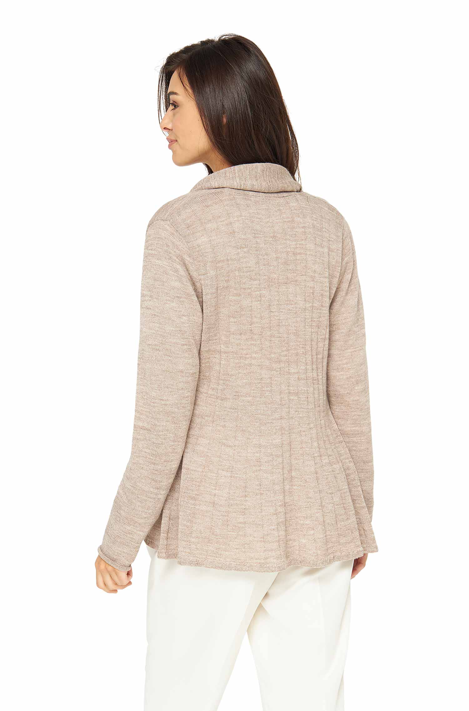 Alpaka Strickjacke PENELOPE aus 100% Baby Alpaka-sand