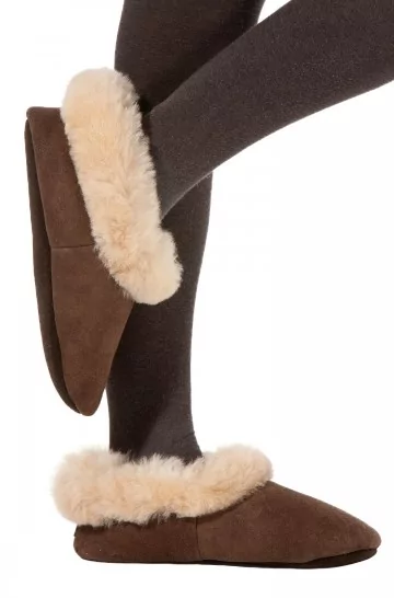 Alpaca fur slippers (size 36-46) from 100% sheep wool