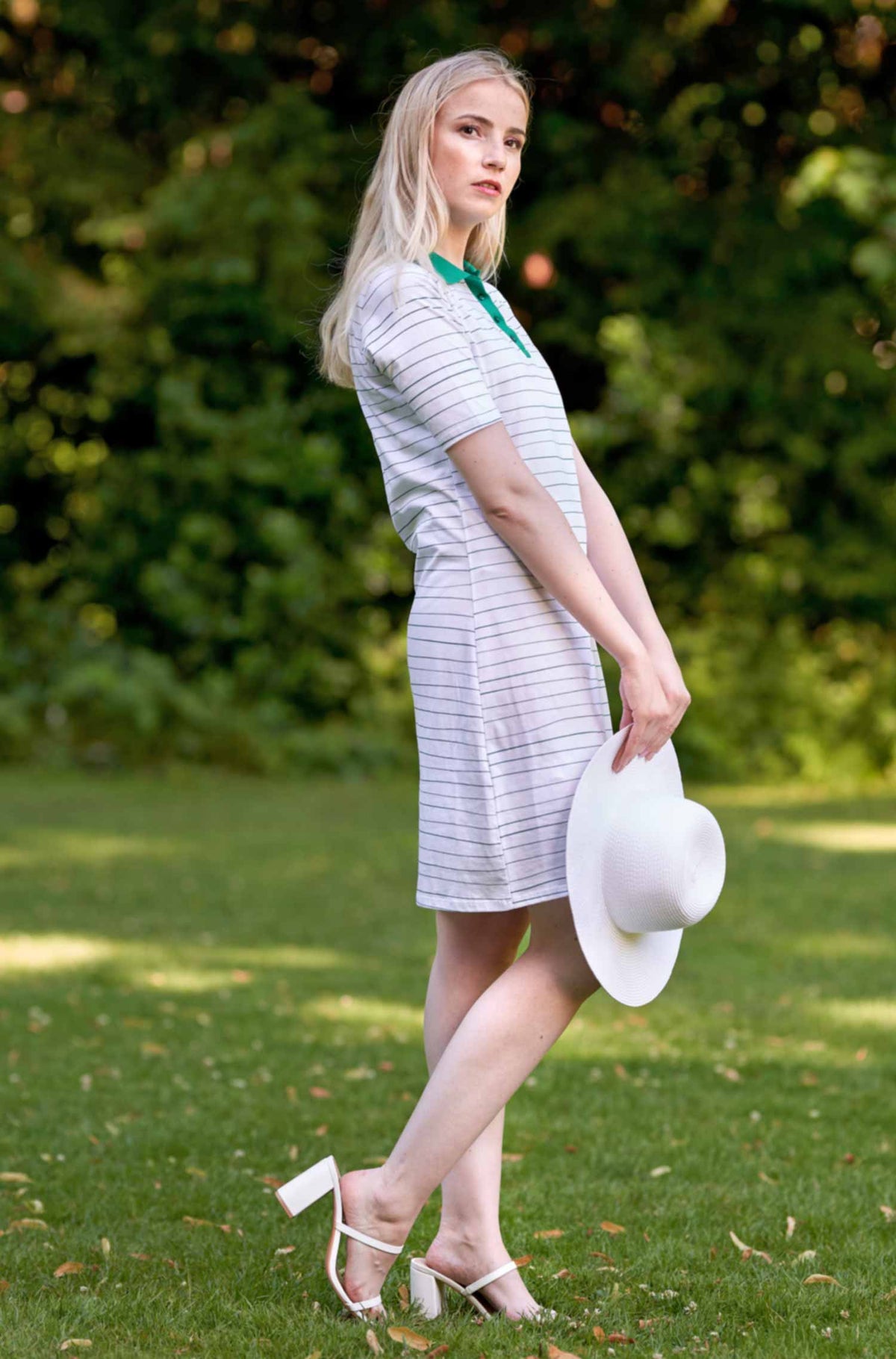 Kleid LINEAS-sommergrün